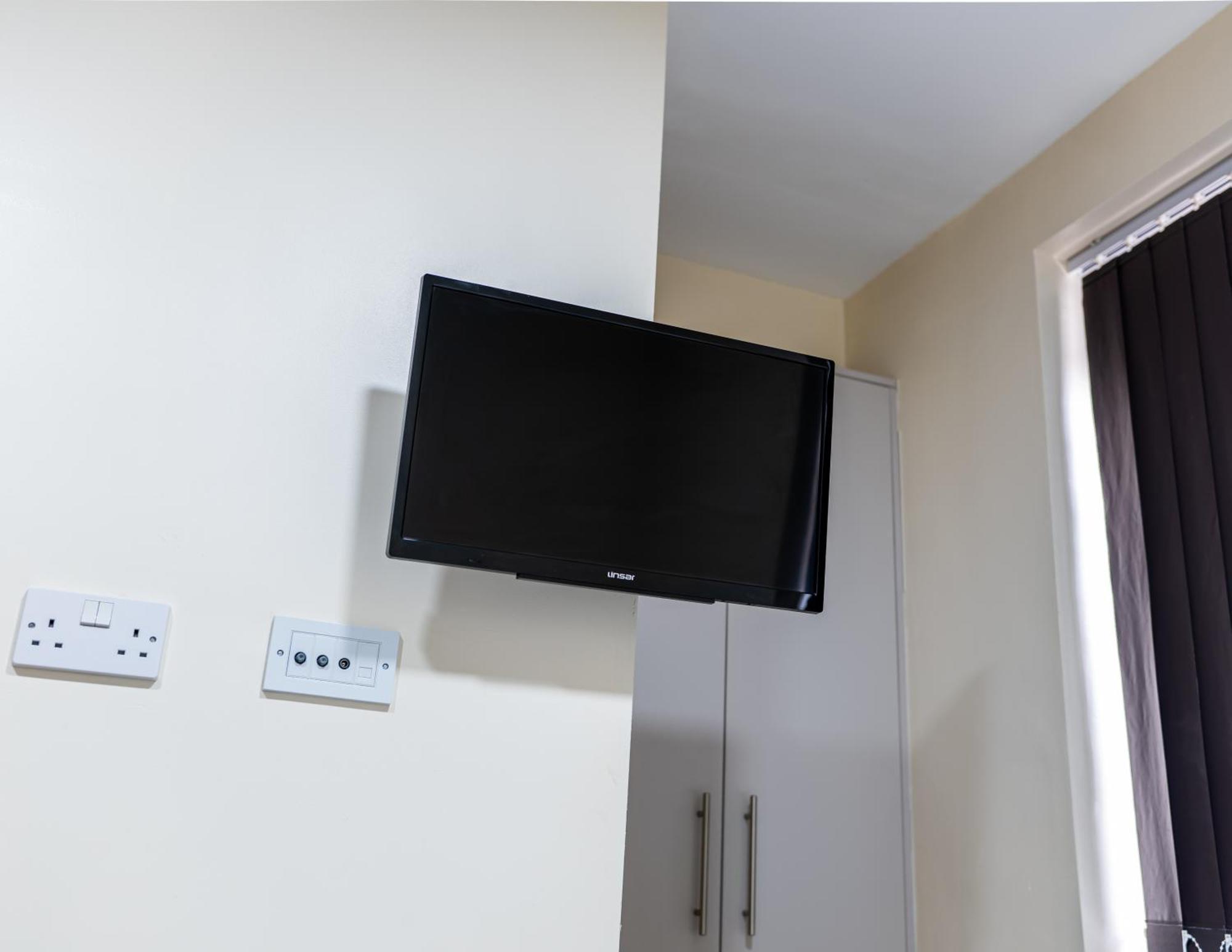 Private Rooms With Private Bathrooms In Selly Oak Бирмингам Екстериор снимка