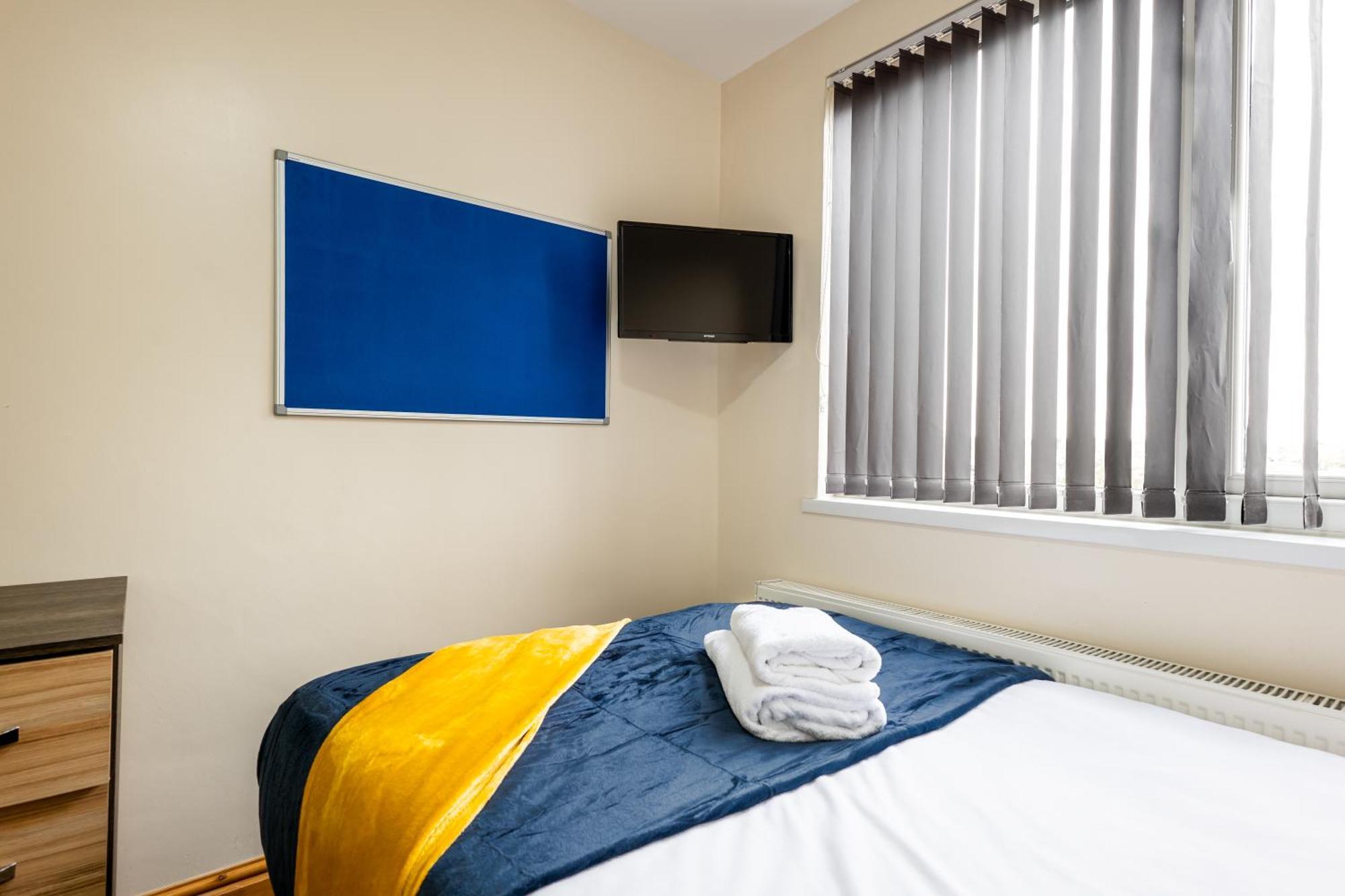 Private Rooms With Private Bathrooms In Selly Oak Бирмингам Екстериор снимка